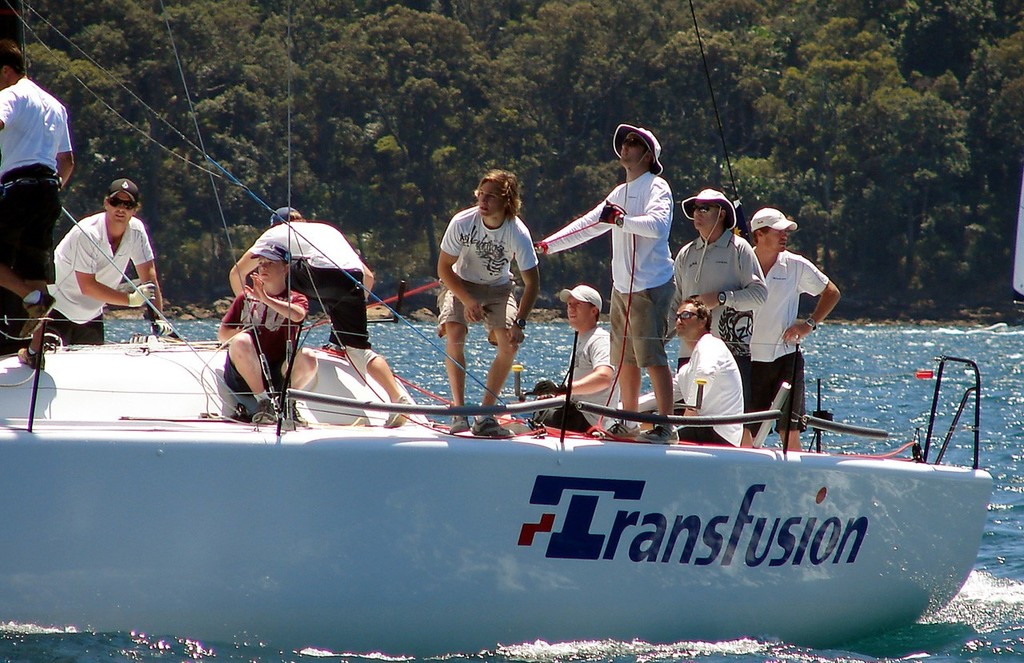 Matt Allen steering Transfusion  F40’s Pittwater 09  © Sam Crichton 